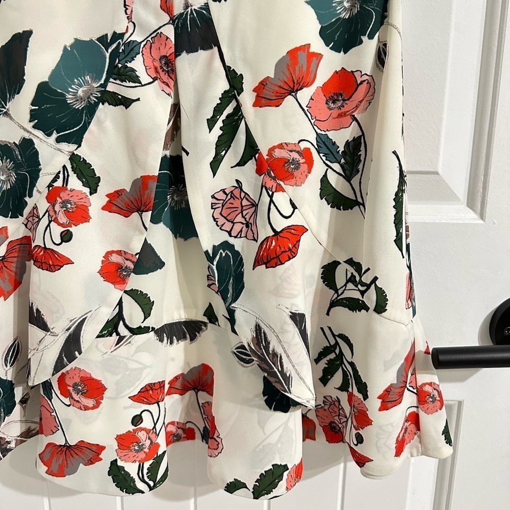 NWOT Adelyn Rae Floral Mini Dress - Picture 3 of 8